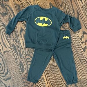 GAP DC grey Batman toddler Sleepwear with Velcro cape